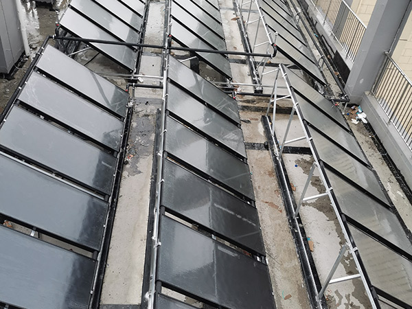 多水箱承壓式空氣能+太陽能結合系統