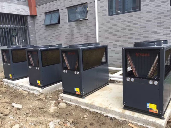 浙江某大學(xué)閱覽室熱泵冷暖空調(diào)